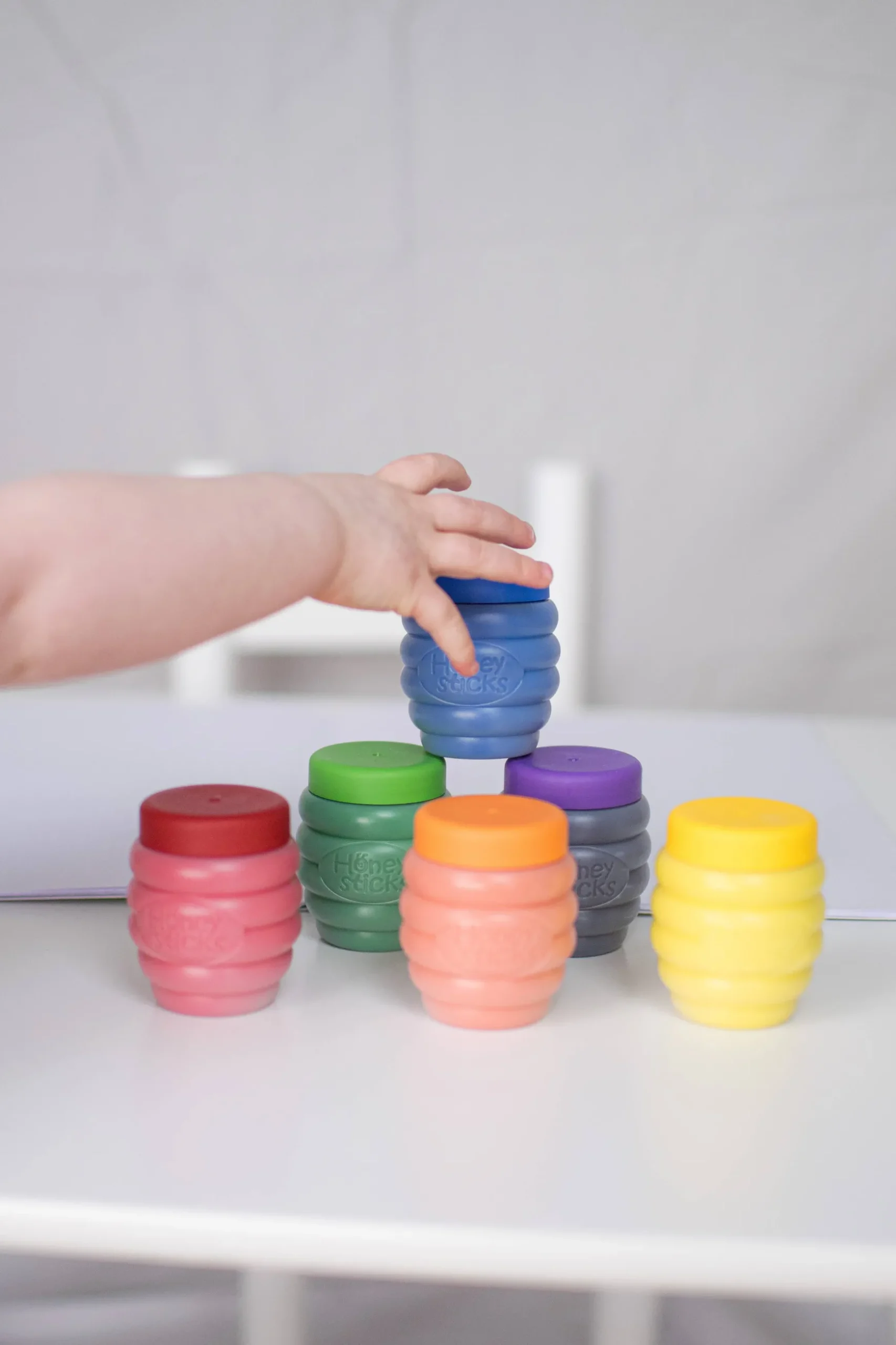 Honeysticks | Finger Paint