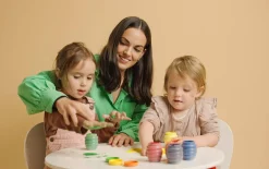 Honeysticks | Finger Paint