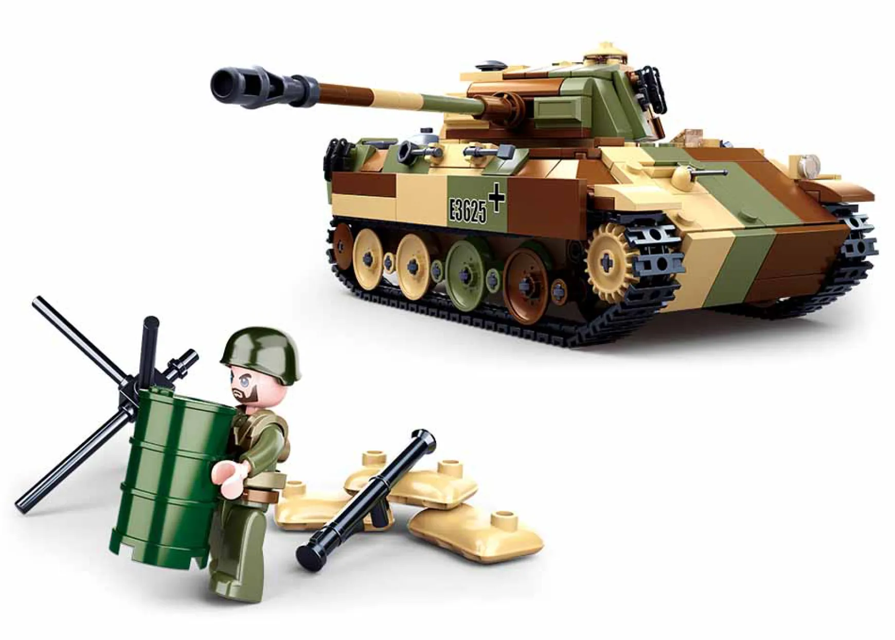 Sluban | WW2 Medium Tank 725 Pcs