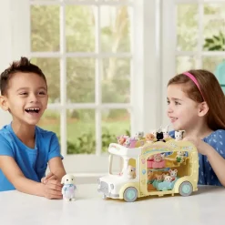 Sylvanian Families - Rainbow Fun Nursery Bus